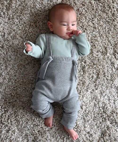 PUPPAPUPO(プッパプーポ)の「サロペット リブパンツ(その他パンツ・キッズ・モカ/ブルー/ブラック/ピンクベージュ/アイボリー/ベージュ/グレー/ミント/ピンク/チャコール・80/70/90)」の4枚目の写真