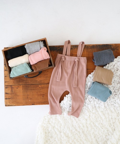 PUPPAPUPO(プッパプーポ)の「サロペット リブパンツ(その他パンツ・キッズ・モカ/ブルー/ブラック/ピンクベージュ/アイボリー/ベージュ/グレー/ミント/ピンク/チャコール・80/70/90)」の16枚目の写真