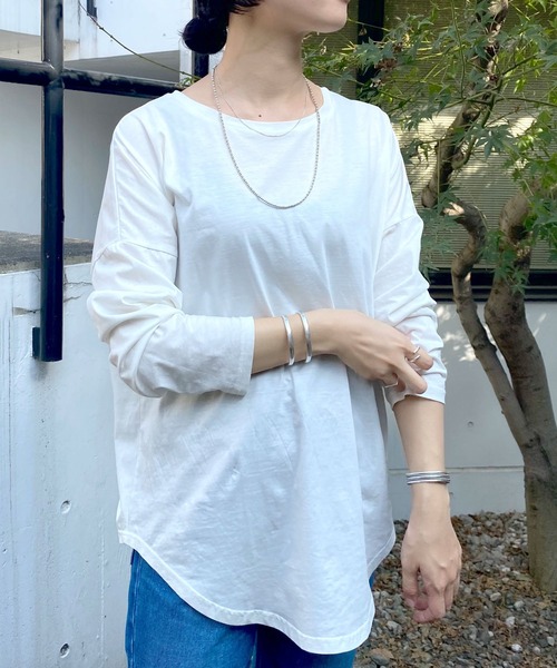 SHENERY（シーナリー）の「シルケットロングスリーブカットソー（Tシャツ/カットソー・レディース・グレイッシュベージュ/オフホワイト・FREE）」の3枚目の写真