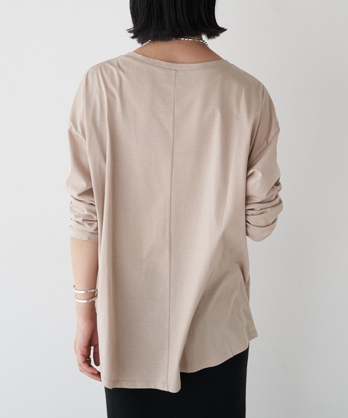 SHENERY（シーナリー）の「シルケットロングスリーブカットソー（Tシャツ/カットソー・レディース・グレイッシュベージュ/オフホワイト・FREE）」の15枚目の写真