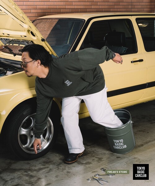 FREAK'S STORE（フリークスストア）の「限定展開 tokyo basic car club×FREAK'S STORE 別注 ビッグシルエット バックプリント クルーネックスウェット（スウェット・メンズ・グリーン/グレー・MEDIUM/X-LARGE/SMALL/LARGE）」の16枚目の写真