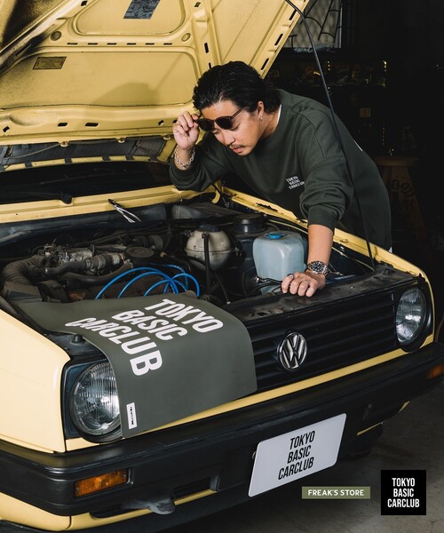 FREAK'S STORE（フリークスストア）の「限定展開 tokyo basic car club×FREAK'S STORE 別注 ビッグシルエット バックプリント クルーネックスウェット（スウェット・メンズ・グリーン/グレー・MEDIUM/X-LARGE/SMALL/LARGE）」の17枚目の写真