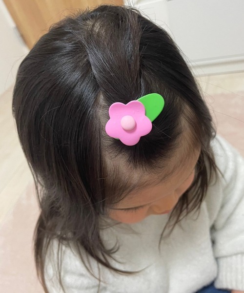 hymy（ヒュミュ）の「【 hymy-ヒュミュ- 】 キッズ バイカラー フラワー ヘアクリップ ( 2個セット ) #_（ヘアピン・キッズ・A/B/C/D/E・FREE）」の9枚目の写真