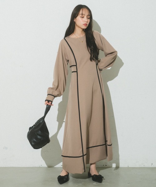 VANNIE U(ヴァニーユー)の「バイカラーパイピングフレアワンピース(ワンピース・レディース・アイボリー/チェック/ベージュ・FREE)」の20枚目の写真