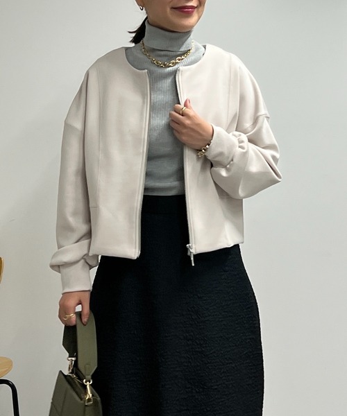 un dix cors(アンディコール)の「ダンボールショートジャケット(ノーカラージャケット・レディース・グレイッシュベージュ/ブラック・FREE)」の7枚目の写真