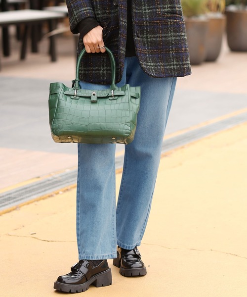 Girly Doll（ガーリードール）の「デニムストレートパンツ（デニムパンツ・レディース・サックスブルー/ブラック/ブルー・F）」の10枚目の写真