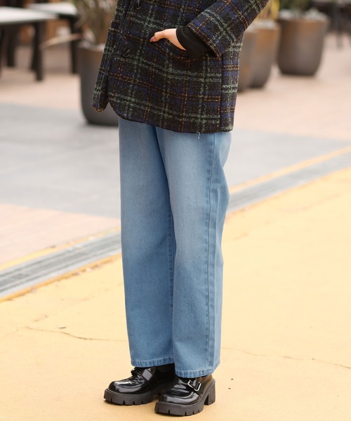 Girly Doll（ガーリードール）の「デニムストレートパンツ（デニムパンツ・レディース・サックスブルー/ブラック/ブルー・F）」の11枚目の写真