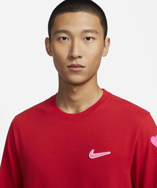 NIKE（ナイキ）の「ナイキ スポーツウェア ロングスリーブ Tシャツ / Nike Sportswear Long-Sleeve T-Shirt ＜S-2XL 展開＞（Tシャツ/カットソー・メンズ・レッド/ホワイト/ピンク・2XL/L/M/S/XL）」の9枚目の写真