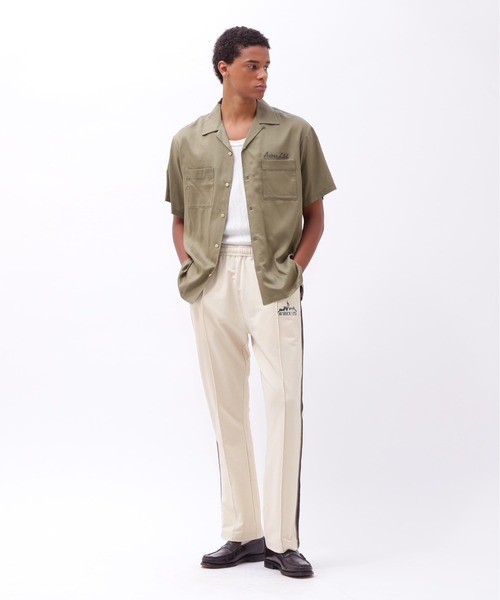 AVIREX(アヴィレックス)の「《直営店限定》BOWLING SHIRT MIAMI / ボーリング シャツ マイアミ / AVIREX / アヴィレックス(シャツ/ブラウス・メンズ・ピンク/セージグリーン/ブラック・X-LARGE/LARGE/MEDIUM/XX-LARGE)」の16枚目の写真