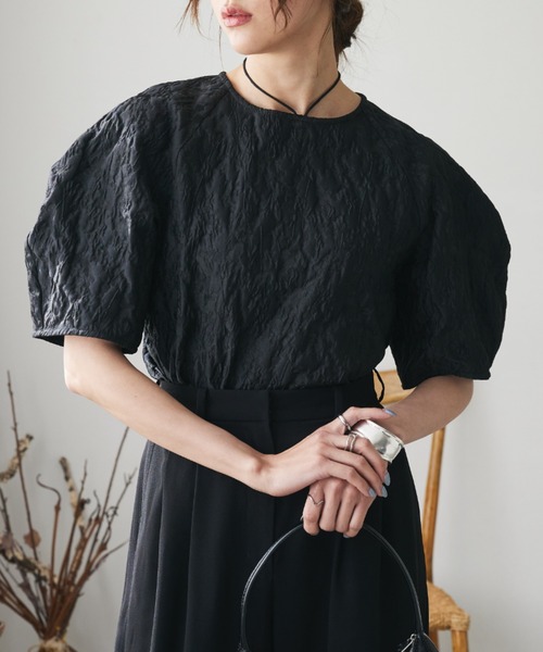Tシャツ カットソー 花柄 ジャガード 長袖 クルーネック ショート丈 トップス レディース 楽天市場】Tシャツ カットソー 花柄 ジャガード 長袖 クルー