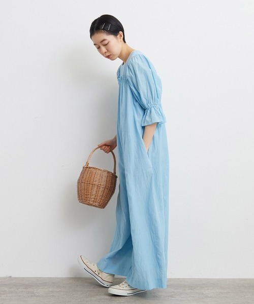 Dot＆Stripes CHILD WOMAN（ドットアンドストライプス　チャイルドウーマン）の「☆キュプラ/コットン タイプライター伊吹染 BIGパフスリーブ ジャンプスーツ（つなぎ/オールインワン・レディース・ネイビー/サックスブルー・FREE）」の9枚目の写真