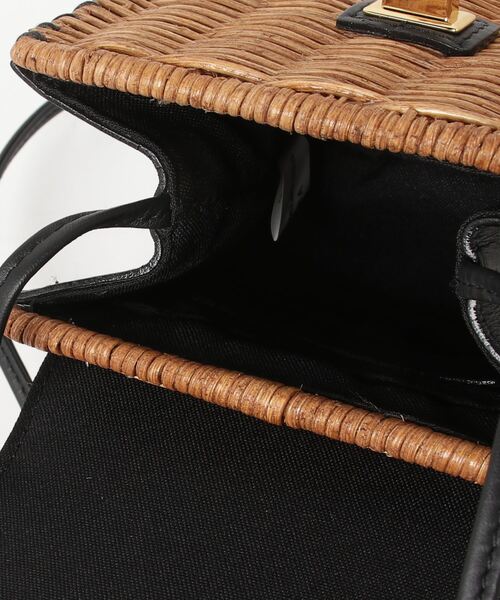 The Bagmati（ザバグマティ）の「BAGMATI LEATHER COMBINATION MINI BASKET SHOULDERBAG バグマティ レザー使い　ミニかごバッグ　ショルダー（ショルダーバッグ・レディース・オフホワイト/ブラック・FREE）」の19枚目の写真