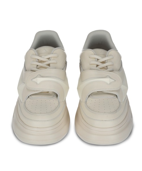 ROYAL FLASH（ロイヤルフラッシュ）の「1807/イチハチゼロナナ/Star Sneakers　Low/02002（スニーカー・レディース・ホワイト/ブラック/イエロー・44/39/41/42/43/36/37/45/38）」の20枚目の写真