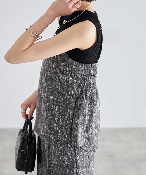 each（イーチ）の「【セットアップ可能】ツイードキャミビスチェ（キャミソール・レディース・アイボリー/グレイッシュベージュ/ブラック・FREE）」の6枚目の写真