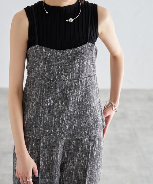 each（イーチ）の「【セットアップ可能】ツイードキャミビスチェ（キャミソール・レディース・アイボリー/グレイッシュベージュ/ブラック・FREE）」の7枚目の写真