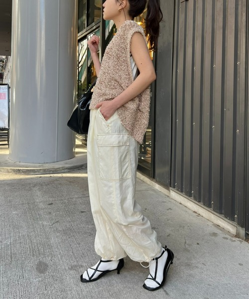 CIAOPANIC TYPY（チャオパニックティピー）の「シアーデニムカーゴパンツ（カーゴパンツ・レディース・ブルー/ネイビー/オフホワイト・MEDIUM/SMALL）」の12枚目の写真