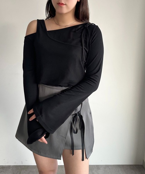 apres jour mignon（アプレジュールミニョン）の「レイヤードリボントップス【ZOZOTOWN限定アイテム】（Tシャツ/カットソー・レディース・ブラック/チャコールグレー/ダークブルー・X-LARGE/フリー）」の13枚目の写真