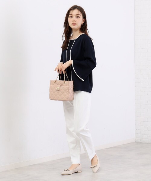 index(インデックス)の「◆バイカラーフレアスリーブブラウス【防シワ/洗濯機洗い可】(シャツ/ブラウス・レディース・ホワイト系7/パープル系1/ネイビー系4・40/38/42/36)」の10枚目の写真