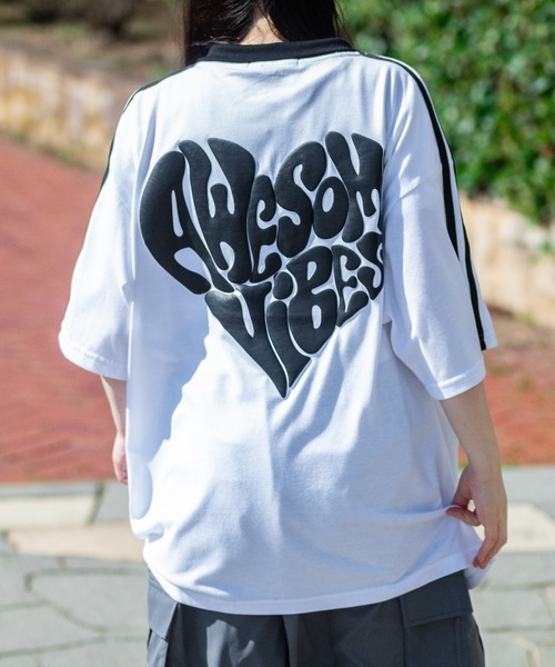 JOHN'S CLOSET（ジョンズクローゼット）の「【13】アソートパターン 半袖ハーフジップ（Tシャツ/カットソー・メンズ・ホワイト系その他3/ブラック系その他2/ホワイト系その他/ブラック系その他/ホワイト系その他2/ミント/ブルーグレー/オフホワイト/ブラック・LARGE/MEDIUM）」の2枚目の写真