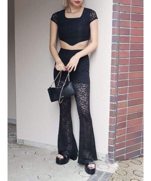 EVRIS（エヴリス）の「レースクロップドトップス（Tシャツ/カットソー・レディース・ブルー/ホワイト/ブラック・FREE）」の17枚目の写真