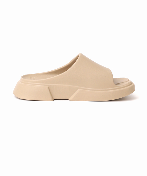 Spick & Span(スピックアンドスパン)の「Paes / ペイズ Slide 03-SLIDE(サンダル・レディース・ベージュ・23cm/24cm/25cm)」の9枚目の写真