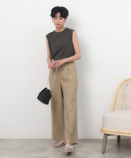 OPAQUE.CLIP（オペークドットクリップ）の「◆UV ベーシックノースリーブ／シルキースーピマ【接触冷感/洗濯機洗い可】（Tシャツ/カットソー・レディース・チャコールグレー/ホワイト/ブラック・36/38/40/42）」の10枚目の写真