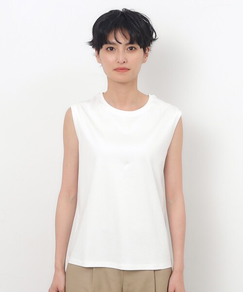 OPAQUE.CLIP（オペークドットクリップ）の「◆UV ベーシックノースリーブ／シルキースーピマ【接触冷感/洗濯機洗い可】（Tシャツ/カットソー・レディース・チャコールグレー/ホワイト/ブラック・36/38/40/42）」の21枚目の写真
