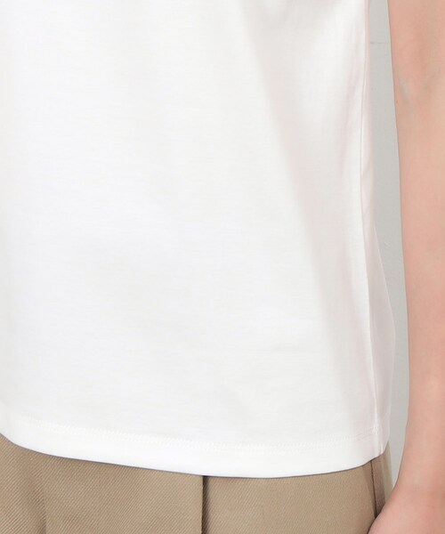 OPAQUE.CLIP（オペークドットクリップ）の「◆UV ベーシックノースリーブ／シルキースーピマ【接触冷感/洗濯機洗い可】（Tシャツ/カットソー・レディース・チャコールグレー/ホワイト/ブラック・36/38/40/42）」の6枚目の写真