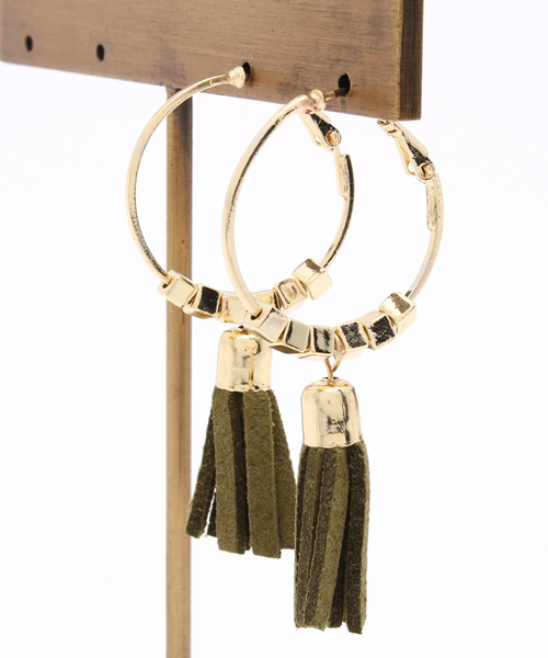 WEGO（ウィゴー）の「WEGO/ フープタッセルピアス（ピアス（両耳用）・レディース・ブラウン/キャメル/カーキ/ブラック・FREE）」の6枚目の写真