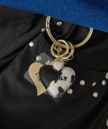 ONCILY（オンシェリー）の「HEART MOTIF KEYRING / ハートモチーフキーリング（キーホルダー）」