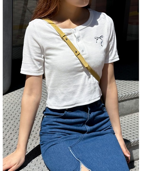 3.3 Field Trip （3.3フィールドトリップ）の「3.3 Field Trip／メタルリボンボタンＴ（Tシャツ/カットソー・レディース・ブルー/ブラック/ホワイト・FREE）」の12枚目の写真