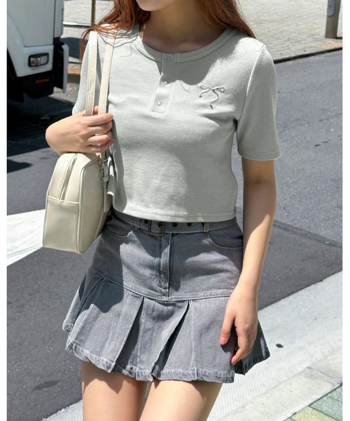 3.3 Field Trip （3.3フィールドトリップ）の「3.3 Field Trip／メタルリボンボタンＴ（Tシャツ/カットソー・レディース・ブルー/ブラック/ホワイト・FREE）」の17枚目の写真