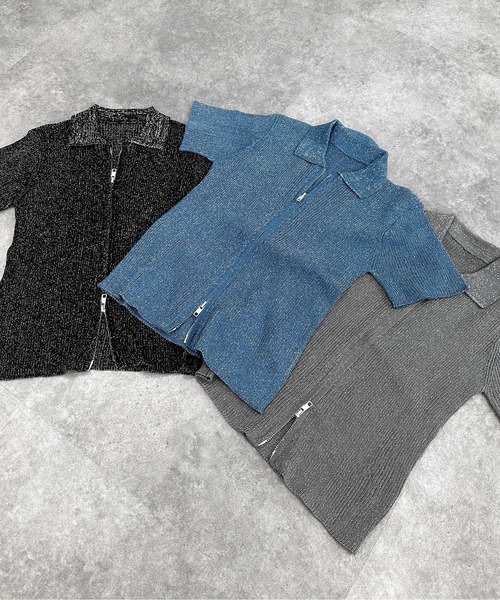 LVEU.(ラブユ.)の「【LVEU.】ダブルジップラメニットトップス / トップス カットソー リブ ラメ 半袖 ジップ ファスナー ダブルジップ 襟付き カーディガン 羽織り Wジップ ショート コンパクト クロップド ブラック グレー ブルー(カーディガン/ボレロ・レディース・ブラック/グレー/ブルー・FREE)」の13枚目の写真