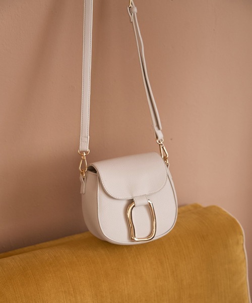 ROPE' PICNIC(ロペピクニック)の「メタルポイントミニラウンドショルダーバッグ(ショルダーバッグ・レディース・ブラック/オフホワイト・FREE)」の1枚目の写真