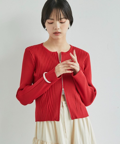 VIS(ビス)の「【アンチピリング/洗える】美smart スポンジニットZIPカーディガン(カーディガン/ボレロ・レディース・イエロー/レッド/ブラック/オフホワイト・FREE)」の6枚目の写真