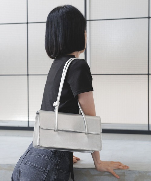 3.3 Field Trip （3.3フィールドトリップ）の「3.3 Field Trip／レザースクエアバッグ（ショルダーバッグ・レディース・シルバー/ライトグリーン/ブラック・ONE SIZE）」の7枚目の写真