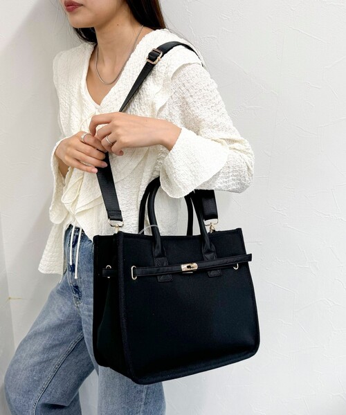 fredy emue（フレディエミュ）の「スポンジクロステープショルダートートバック（トートバッグ・レディース・ブラック/ベージュ・FREE）」の2枚目の写真