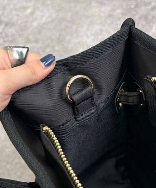 fredy emue（フレディエミュ）の「スポンジクロステープショルダートートバック（トートバッグ・レディース・ブラック/ベージュ・FREE）」の22枚目の写真