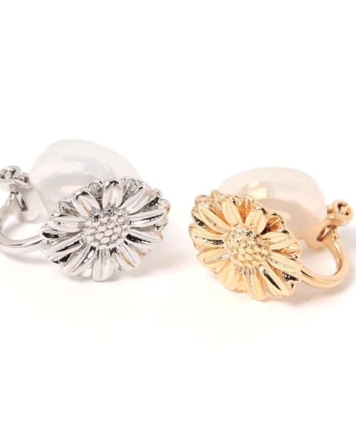niko and...（ニコアンド）の「フラワーイヤリング（イヤリング・レディース・グレー/イエロー・0）」の4枚目の写真