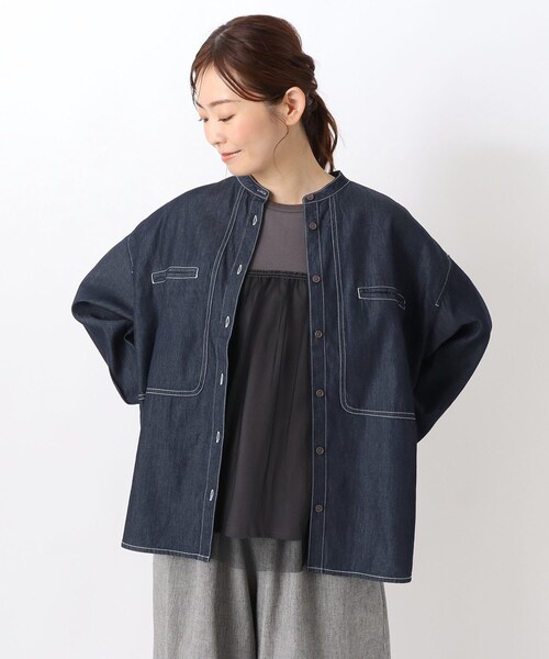 one'sterrace(ワンズテラス)の「バンドカラーステッチワークシャツ(シャツ/ブラウス・レディース・ベージュ系8/ネイビー系5・02)」の13枚目の写真