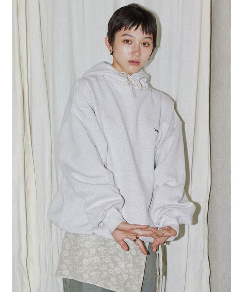 VEQUM（VEQUM）の「【VEQUM】LOOSE SWEAT HOODIE（スウェット・レディース・ブラウン/グレー/ブラック・FREE）」の5枚目の写真