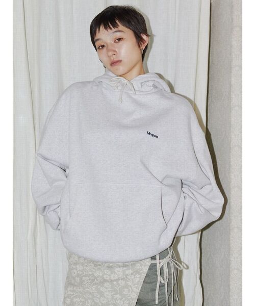 VEQUM（VEQUM）の「【VEQUM】LOOSE SWEAT HOODIE（スウェット・レディース・ブラウン/グレー/ブラック・FREE）」の6枚目の写真