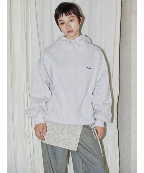 VEQUM（VEQUM）の「【VEQUM】LOOSE SWEAT HOODIE（スウェット・レディース・ブラウン/グレー/ブラック・FREE）」の8枚目の写真