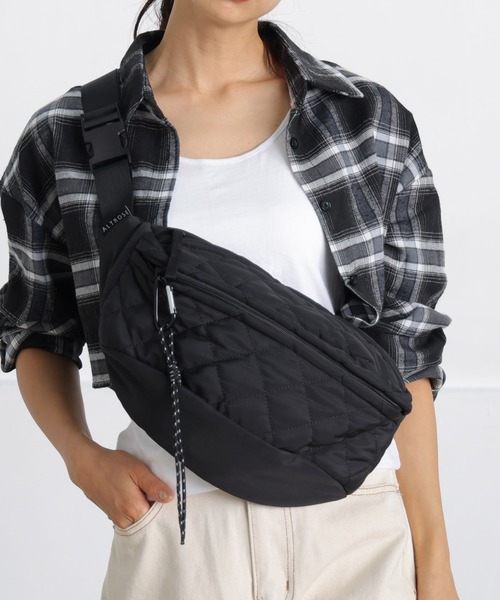 500mlペットボトル収納可】ボディバッグ キルト キルティング タム