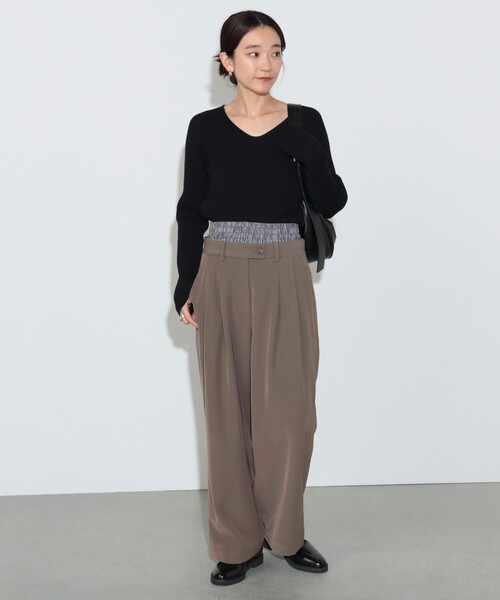 BEAMS HEART（ビームスハート）の「ウエスト レイヤード タックパンツ（スラックス・レディース・ブラウン/チャコールグレー・FREE）」の10枚目の写真