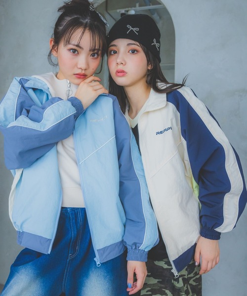 repipi armario（レピピ アルマリオ）の「カラーブロックブルゾン（ブルゾン・キッズ・アイボリー/ブラック/ブルー・MEDIUM/SMALL/LARGE）」の10枚目の写真