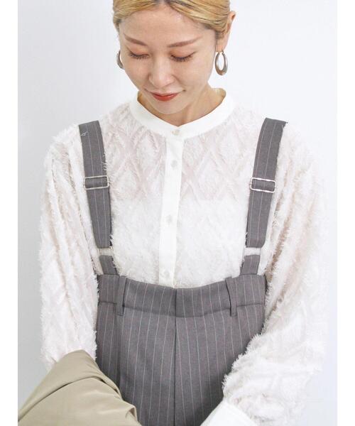 Samansa Mos2 blue（サマンサモスモスブルー）の「幾何学柄バンドカラーブラウス（シャツ/ブラウス・レディース・ブラック/シルバーグレー/オフホワイト・F）」の2枚目の写真