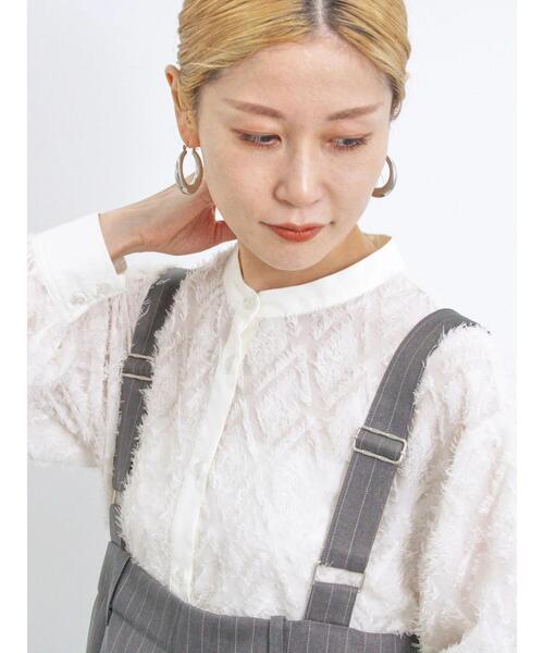 Samansa Mos2 blue（サマンサモスモスブルー）の「幾何学柄バンドカラーブラウス（シャツ/ブラウス・レディース・ブラック/シルバーグレー/オフホワイト・F）」の6枚目の写真