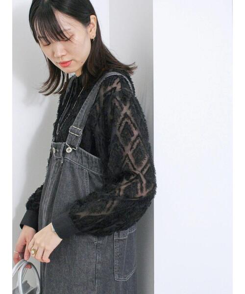 Samansa Mos2 blue（サマンサモスモスブルー）の「幾何学柄バンドカラーブラウス（シャツ/ブラウス・レディース・ブラック/シルバーグレー/オフホワイト・F）」の13枚目の写真