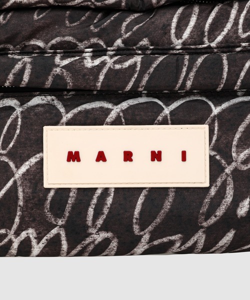 MARNI(マルニ)の「SCRIBBLE PRINTED / ボディバッグ(ボディバッグ/ウエストポーチ・メンズ・ブラック系その他・ONE SIZE)」の3枚目の写真